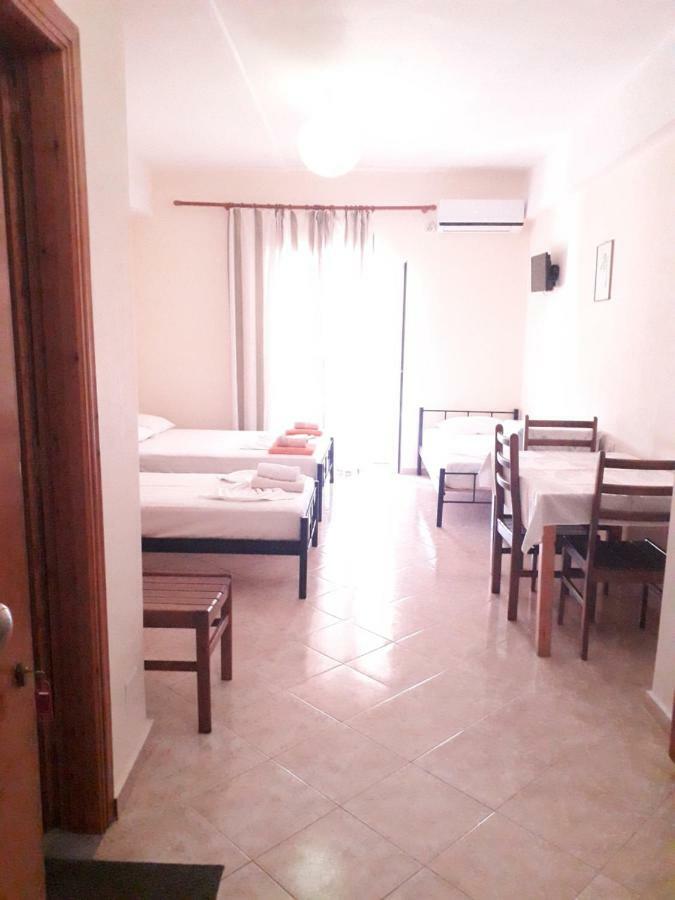 Agrotourism Himara Hotel Quarto foto